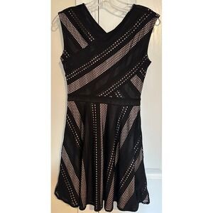 Women's BCBG Maxamara black‎ lace dress size extra small
